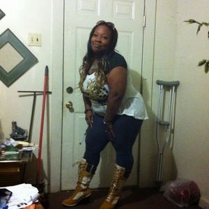 Meet your Posher, Crystal